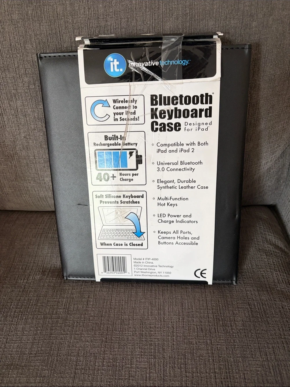 Innovative Technology Bluetooth Keyboard Case for iPad - Black